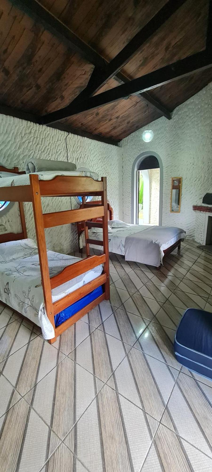 הוילה ז'וקיטיבה Sitio Saramandaia מראה חיצוני תמונה